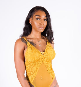 Jenny's Lace Teddy, Gold