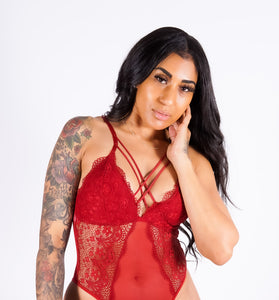 Sharon's Teddy, Crimson